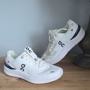 On Roger The Pro x KITH Exclusive Size Men's 7